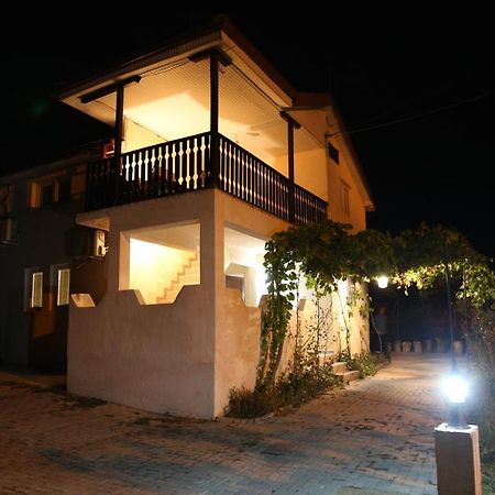 Villa Vesna 韦莱斯 外观 照片